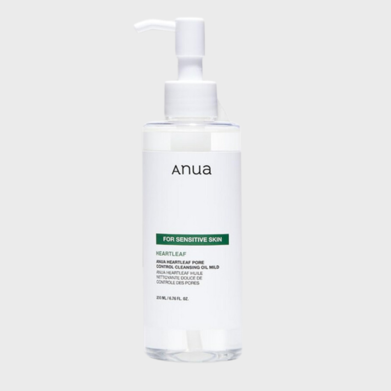 Anua Heartleaf Pore Control Cleansing Oil bottle